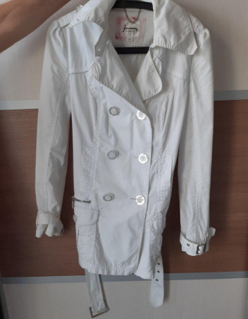 trenckot-jarny-kabatik-stradivarius-big-1
