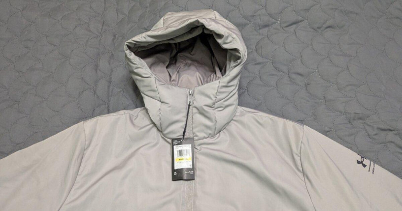 panska-bunda-under-armour-cgi-lightweight-down-big-2