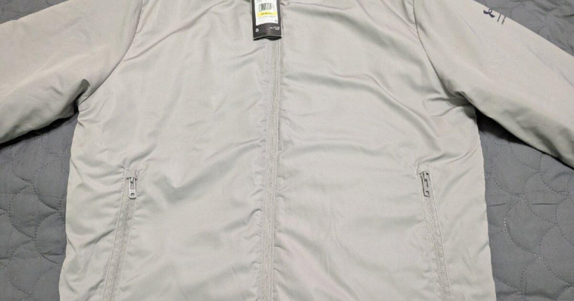 panska-bunda-under-armour-cgi-lightweight-down-big-3