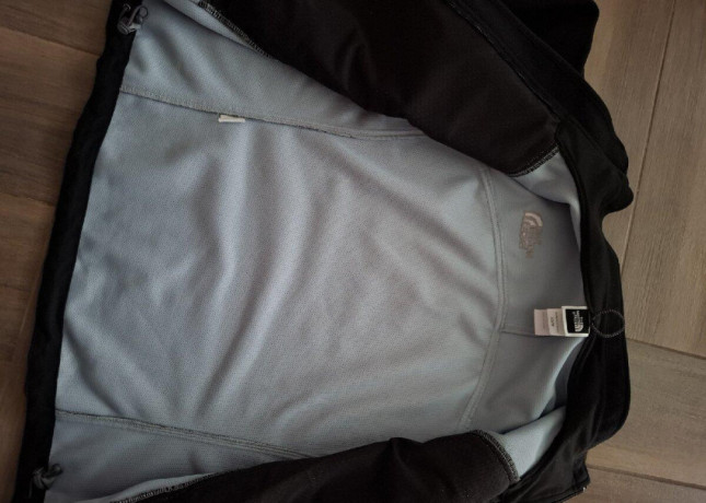 the-north-face-xs-flisova-bunda-big-3