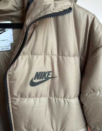 damska-bunda-nike-big-2