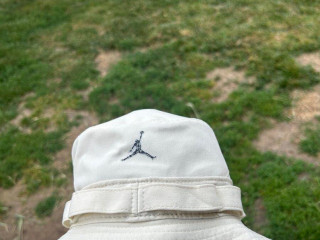 predam-klobuk-air-jordan