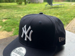 predam-siltovku-new-era-snapback