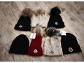 moncler-ciapky-small-0