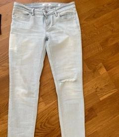 guess-rifle-originaly-big-3