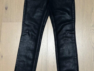 hugo-boss-w27l34-ako-kozene-s-visackou-stylovky