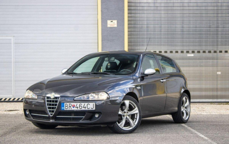 alfa-romeo-147-19-jtd-q2-big-0