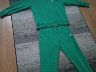 nike-club-fleece