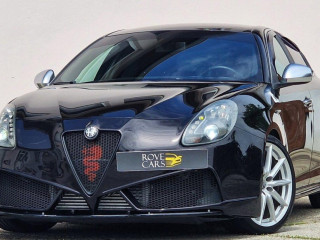 alfa-romeo-giulietta-18-tbi-quadrifoglio-verde-top-stav