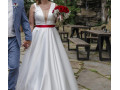 predam-svadobne-saty-small-2