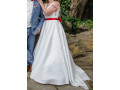 predam-svadobne-saty-small-3