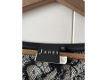 cierne-saty-jones-small-1