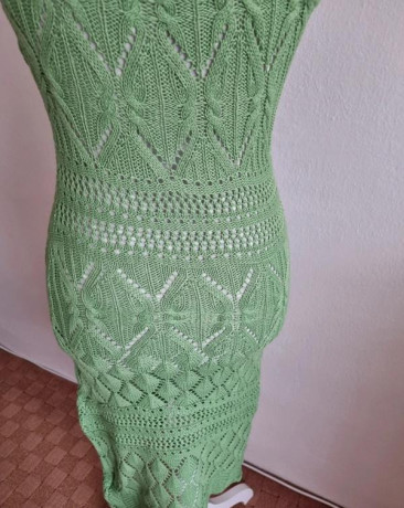 nove-zelene-pletene-saty-s-visackou-vel-3436-big-4