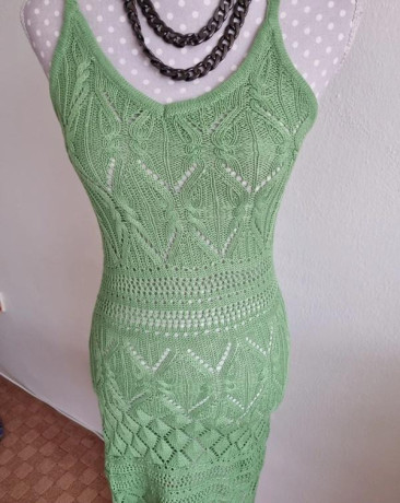 nove-zelene-pletene-saty-s-visackou-vel-3436-big-0