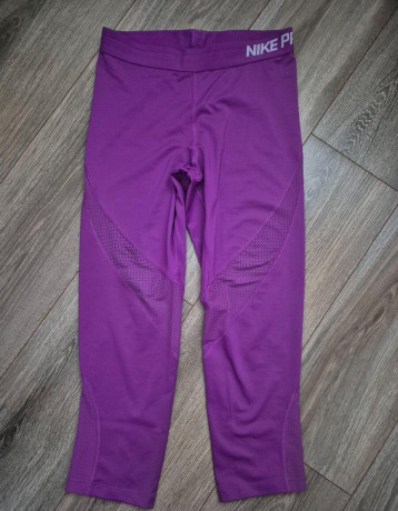 nike-damske-leginy-big-0