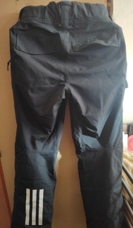 pan-lyziarskesnowboa-nohavice-adidas-terrex-rain-rdy-big-1