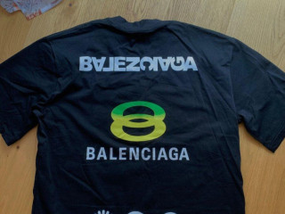 balenciaga-tricko