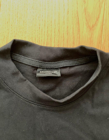 balenciaga-tricko-big-2