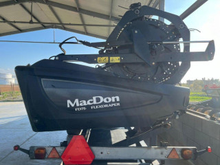 macdon-fd75-flexdraper