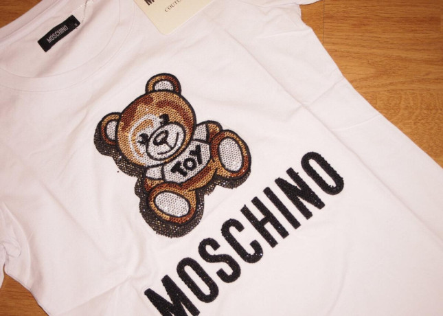 moschino-damske-tricko-big-1