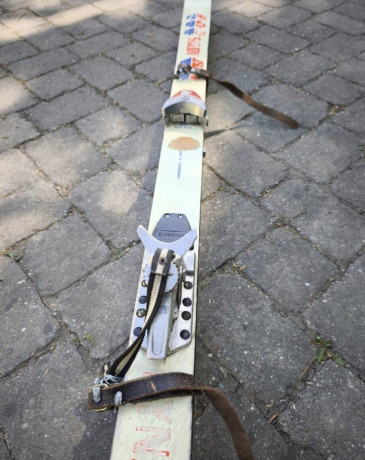 retro-lyze-sulov-bytca-made-in-czechoslovakia-big-2