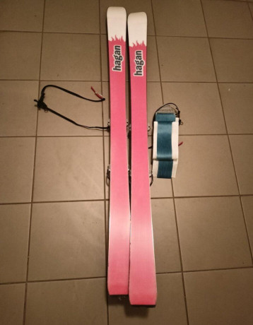 predam-detske-skialpy-147cm-pasy-big-1