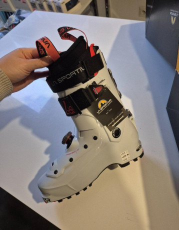 skialpove-lyziarky-la-sportiva-stellar-ii-25-big-2