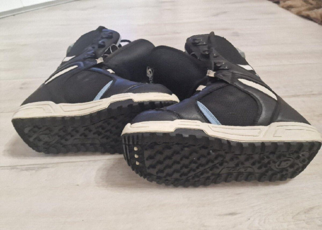 snowboardove-topanky-znburton-c39-big-3