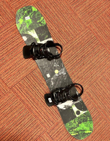 snowboard-burton-radius-135cm-big-0