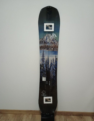 novy-splitboardovy-set-jones-frontier-doplnky-big-3