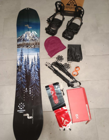novy-splitboardovy-set-jones-frontier-doplnky-big-0