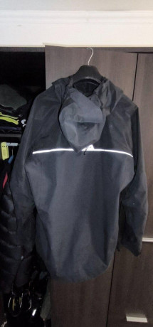 burton-frostner-anorak-big-1