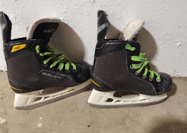 detske-hokejove-korcule-bauer-supreme-140-velkost-31-big-0