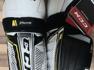 holenne-chranice-ccm-tacks-9060