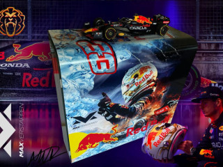 red-bull-chladnicka-led-max-verstappen