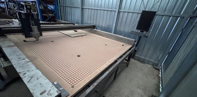 predaj-velkoformatova-cnc-freza-4000x2000-mm-big-3