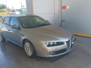alfa-romeo-159