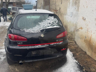 alfa-romeo-147