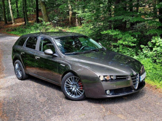 alfa-romeo-159
