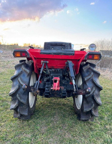 malotraktor-mitsubishi-mt23-4x4-big-3