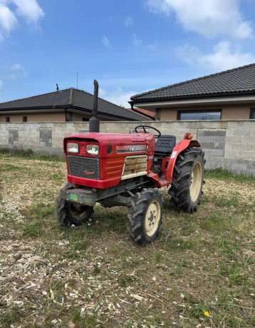yanmar-ym2420d-rotavator-24hp4x4-big-0