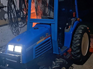 iseki-sial-21-4x4