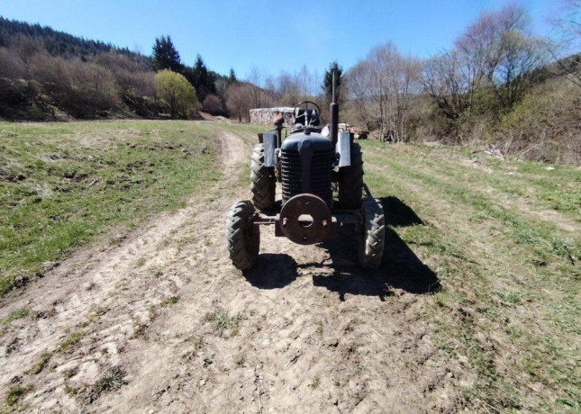 zetor-25a-big-4