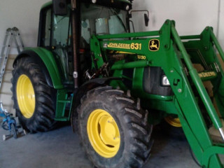john-deere-6230