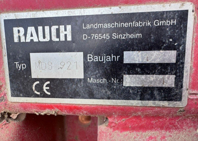 rozmetadlo-umelych-hnojiv-big-3
