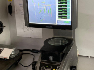 keyence-im-6025-opticky-meraci-system-plne-funkcny