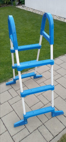bazenove-schodiky-big-1