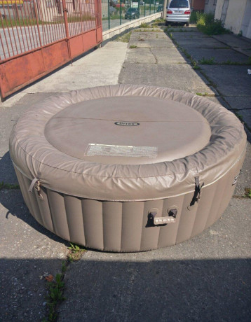 vyrivka-intex-purespa-big-3
