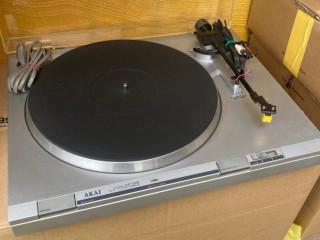 gramo-akai-ap-d2