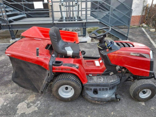zahradny-traktorkosacka-mountfield-mtf-1638h-s-vleckou